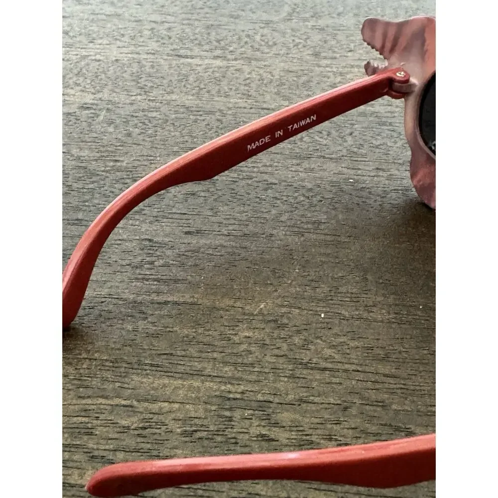 Vintage Dinosaur Kids Sunglasses Made in Taiwan Dino Glasses Toddler Shades